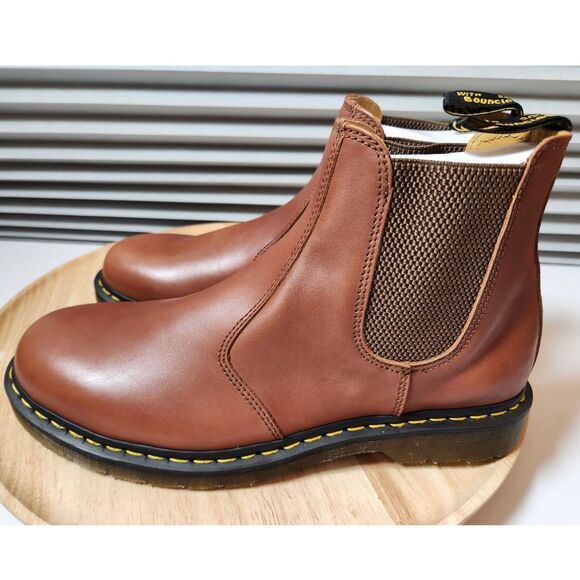 Dr. Martens Carrara Boots – Men’s Size 14, Saddle Tan, AirWair Sole, NIB - Picture 1 of 9
